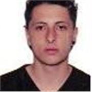 Profesor de historia, sociales y filosofia que imparte clases a niños y jovenes